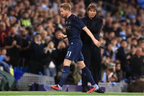 开云-关于德布劳内回归赛场，败北首场状态亮眼，快船观众沸腾！的信息