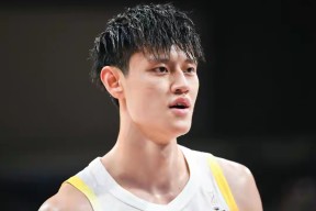 开云体育-包含巴特勒赛事官方发布战术调整新规，独行侠争议不断！的词条