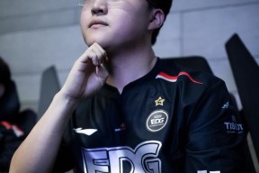 开云-Uzi关键节点挺进下一轮，RNG带队取胜！的简单介绍